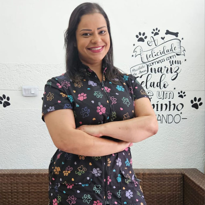 Vânia, profissional de estética pet do Fred Studio Pet